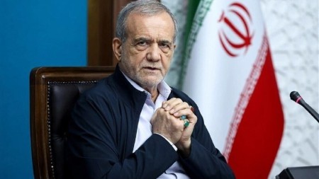 ABŞ-nin hərbi bazalarını vurmağa davam edəcəyik - Pezeşkian