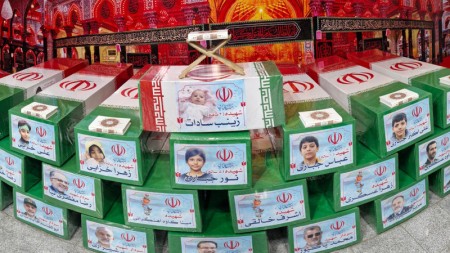 Tehranda ölən generallarla vida mərasimi - VİDEO