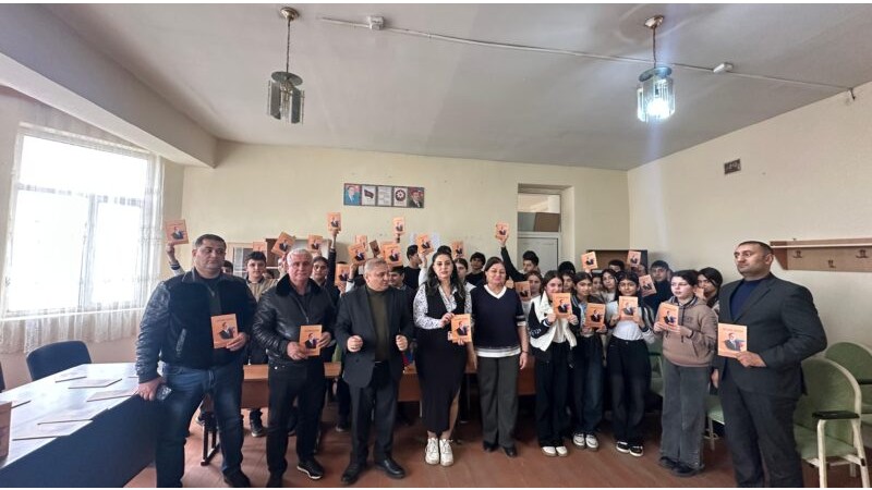 “Heydər Əliyev. Əbədi miras”: layihəsi və toplu Lənkəranda, Velədi kənd məktəbində təqdimatı..