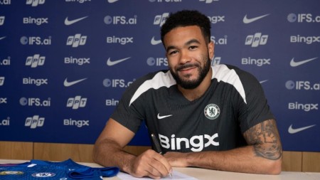 "Çelsi" Ceymslə müqaviləni uzatdı