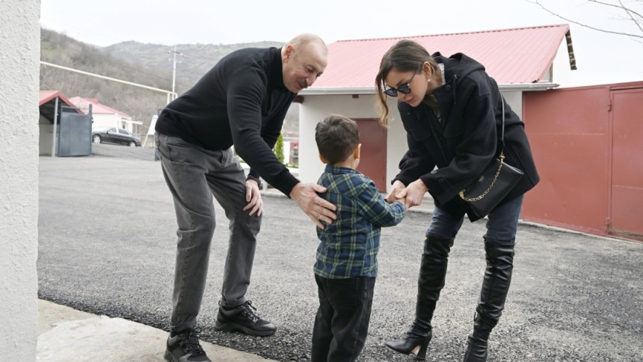 İlham Əliyev və xanımı Xocavənddə - FOTOLAR