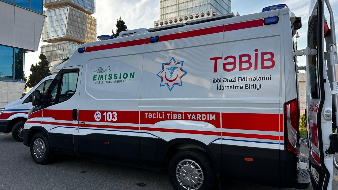 Sumqayıtda qardaş qardaşı bıçaqladı 