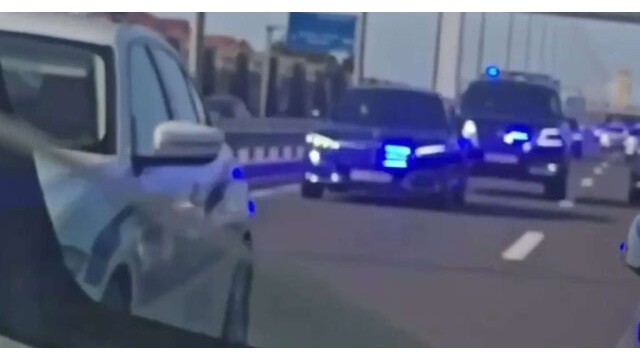 Adı biznes və tikinti imperiyası ilə hallanan Baş nazirin korteji – VİDEO 