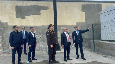 Kəmaləddin Heydərov yanğın baş verən ərazidə