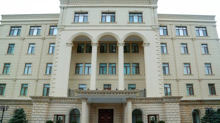 İki hərbçimiz minaya düşdü