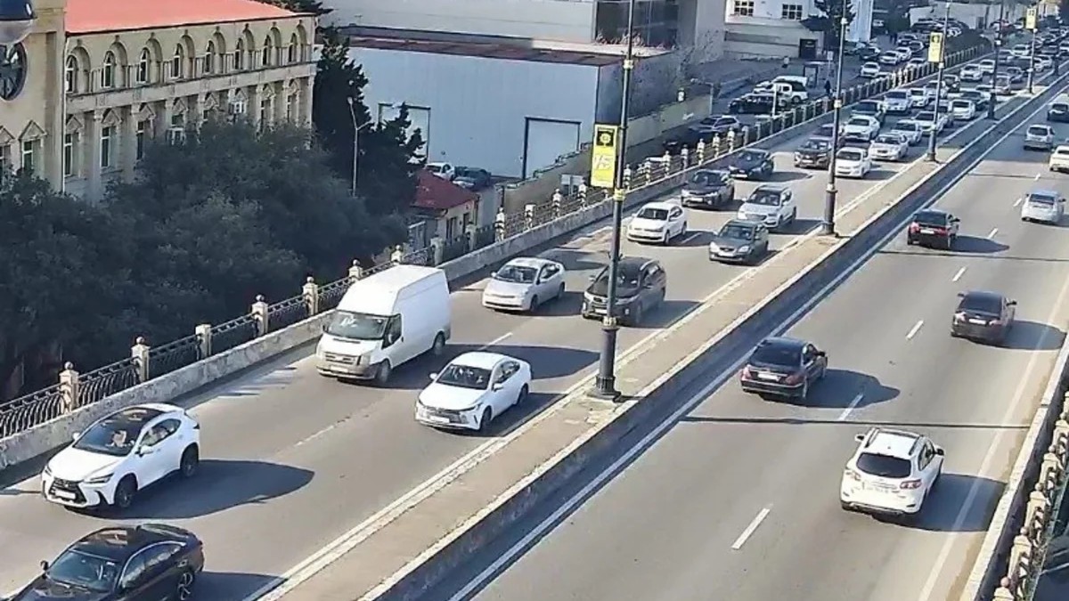 Bakının hansı yollarında tıxac var? - SİYAHI