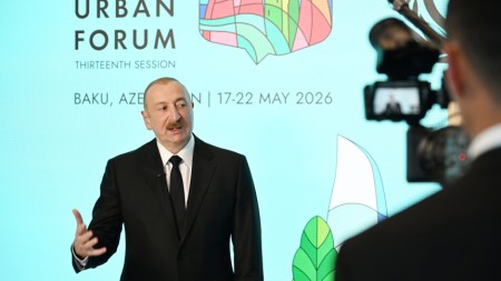 İlham Əliyev Yaxın Şərqdəki müharibədən danışdı