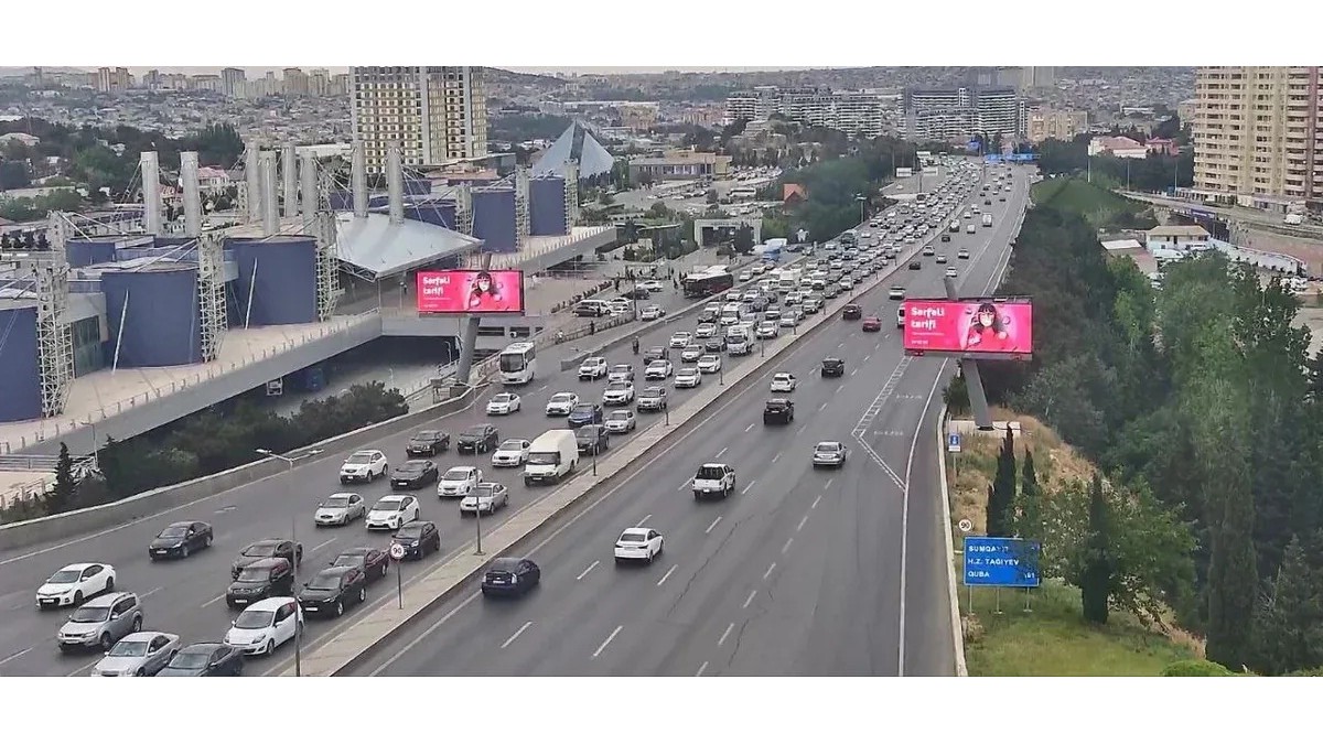 Bakıda bu yollarda tıxac var - SİYAHI