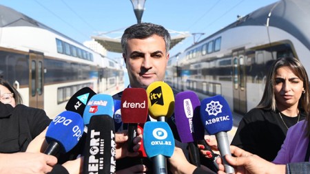 Bakı-Tbilisi qatarına biletlərin çətin tapılması ilə bağlı - Açıqlama