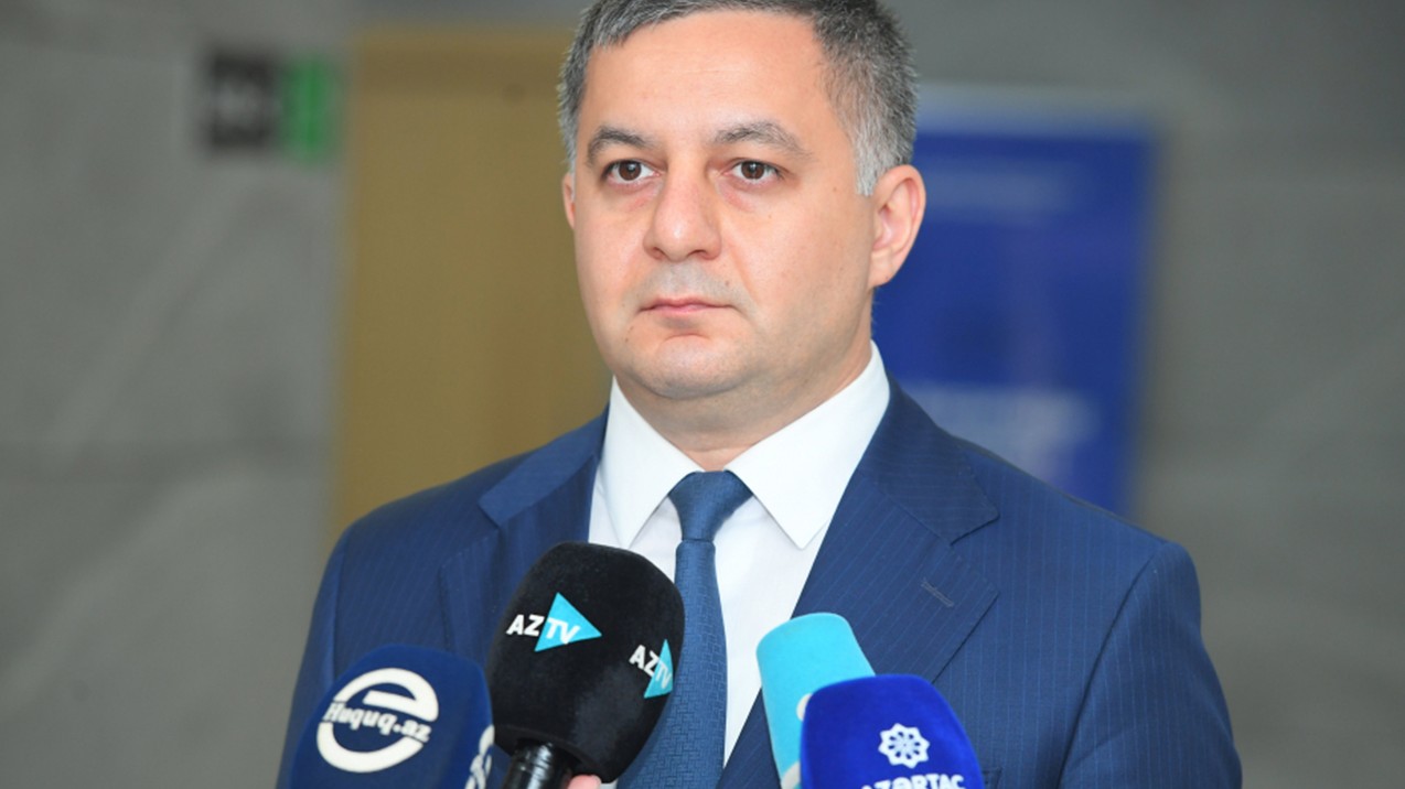 Aparat rəhbəri ölkədə fəaliyyət göstərən hakimlərin sayını açıqladı