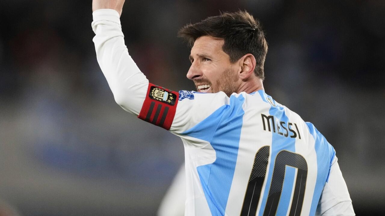 Messi Argentina millisi ilə vidalaşır
