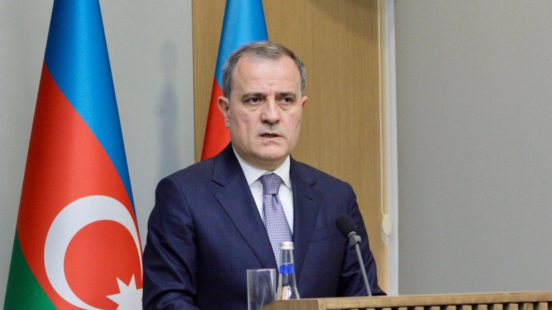 Ceyhun Bayramov Ukraynaya getdi