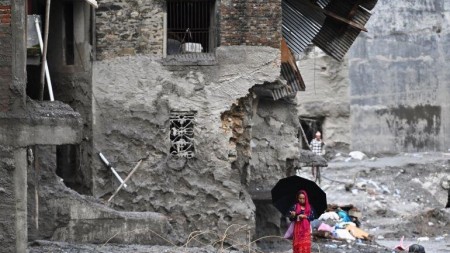Nepalda sel fəlakətində ölənlərin sayı 1204-ə çatıb