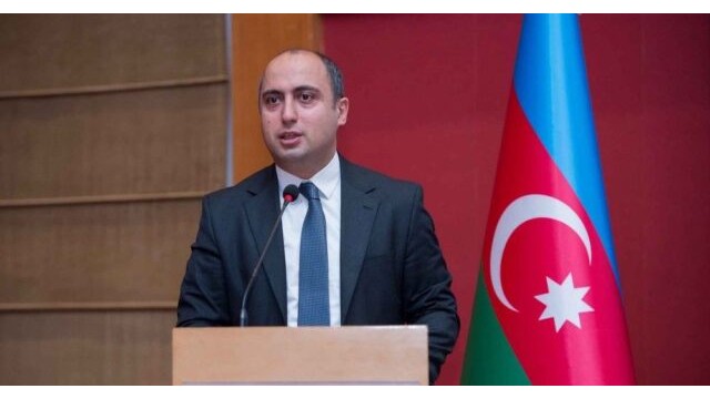 Nazirdən Bilik Günü münasibətilə TƏBRİK