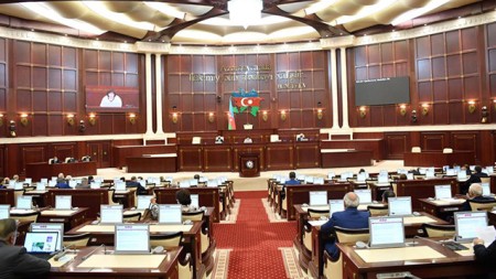 Prezident qanunu imzalamadan Milli Məclisə geri qaytardı - Səbəb açıqlandı