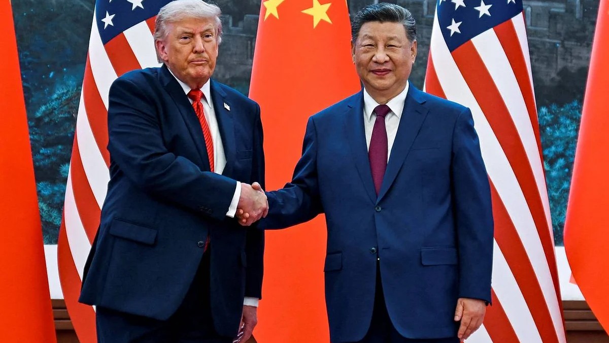 Donald Tramp Si Cinpinlə möhkəm dostluğu barədə danışıb