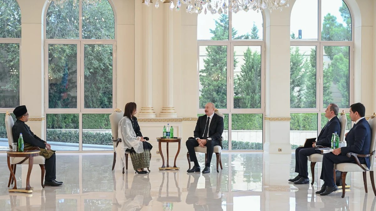 İlham Əliyev Malayziyaya səfərə dəvət olunub