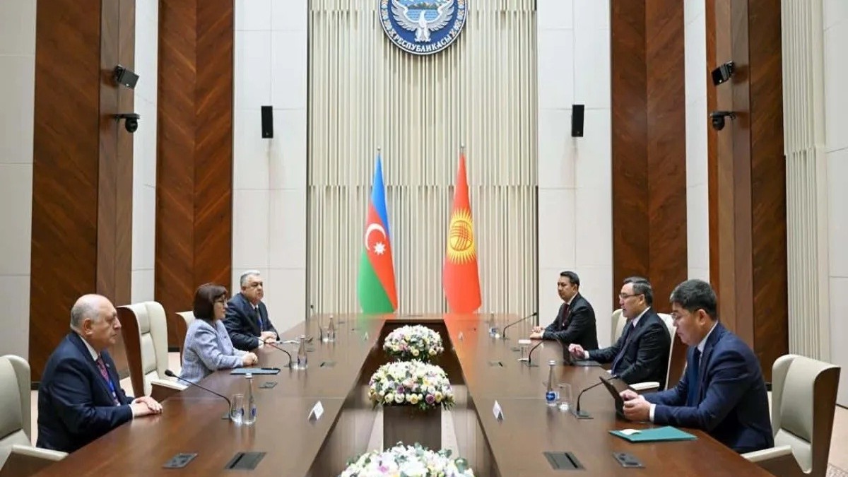 Qırğızıstan Prezidenti Sahibə Qafarovanı qəbul edib
