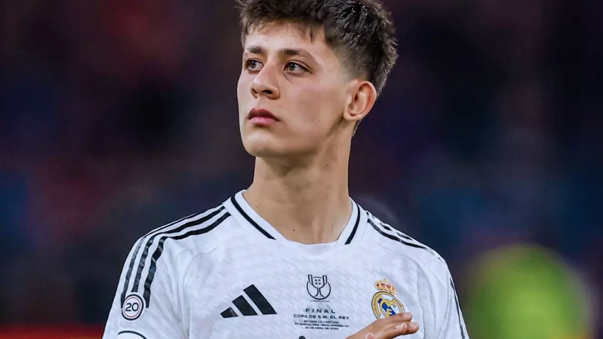 "Real" Arda Gülərlə 5 illik müqavilə imzalayıb
